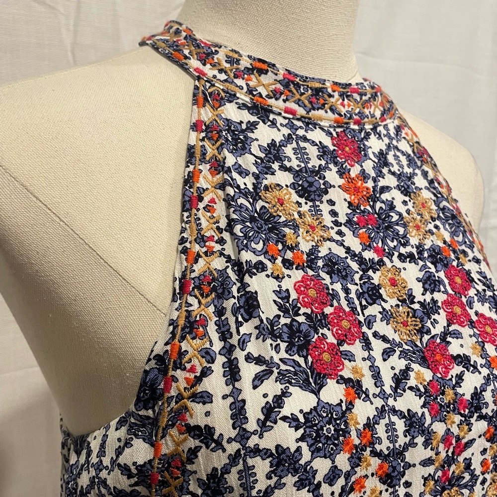 THML Floral halter mini dress L‎ - Picture 2 of 10